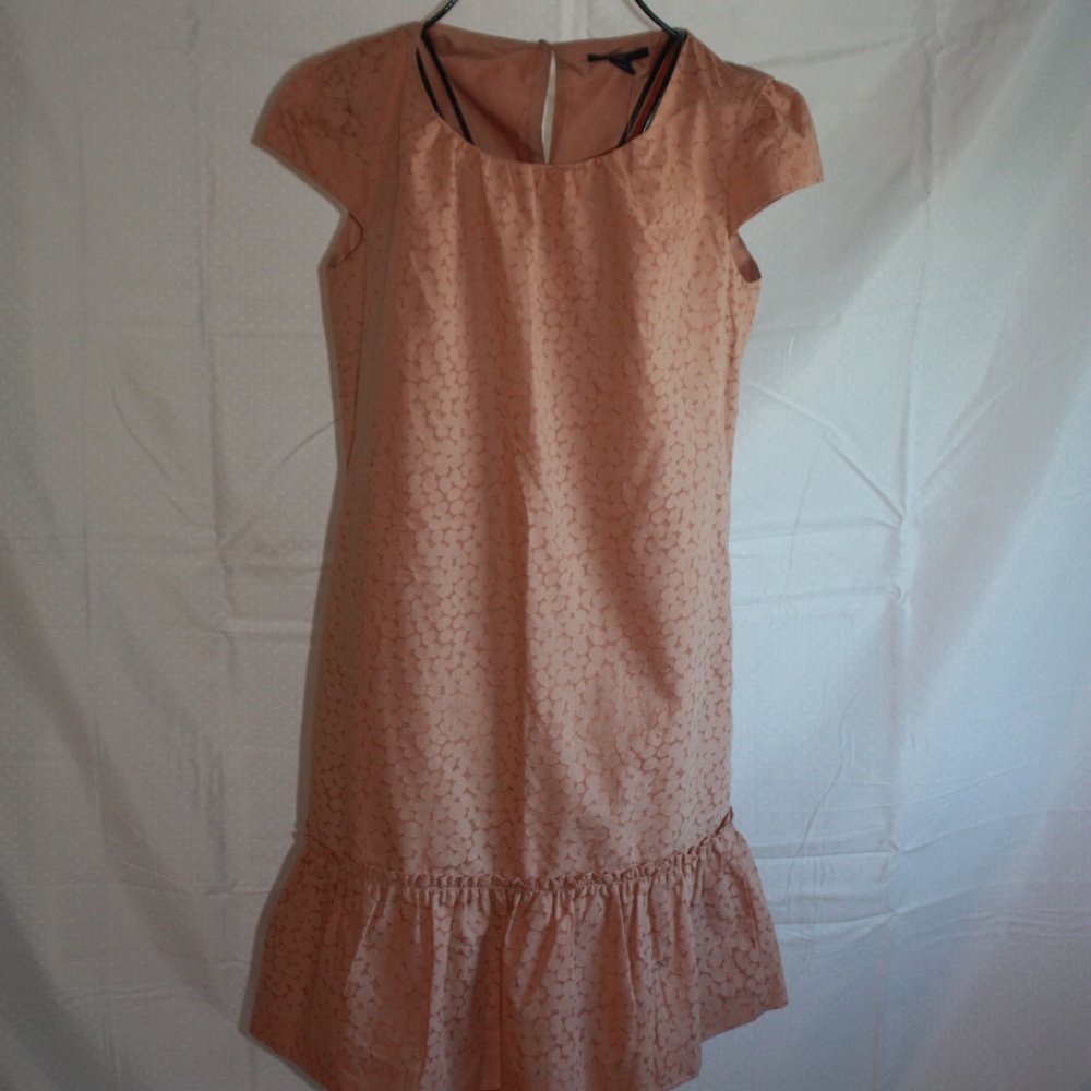 GAP Ruffle Hem Shift Dress